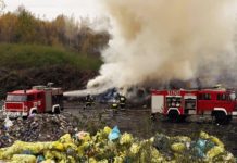 Pożar składowiska odpadów w Brzeszczach- strażacy sprawdzili swoje procedury -FOTO-
