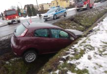 Groźne zdarzenie drogowe przy brzeszczańskim cmentarzu