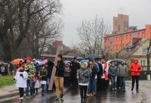 Droga Krzyżowa ulicami Jawiszowic i Brzeszcz – FOTO