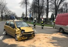 Sprinter uderzył w Matiza. Trójka poszkodowanych