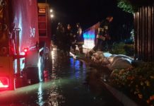 Kolejny raz woda podmywa ulicę Polną w Brzeszczach – ZDJĘCIA!