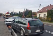 Najprawdopodobniej zasnął za kierownicą…