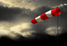 Ostrzeżenie przed silnym wiatrem