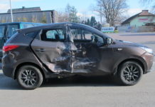 Wymusiła pierwszeństwo, zderzyła się z ciężarówką – FOTO