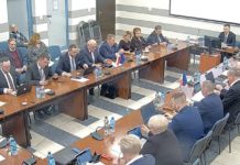 Przewodniczący Rady Gminy odwołuje kwietniowe sesje i komisje