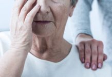 31-latek pomógł zagubionej staruszce