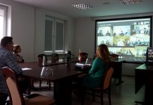 Podziękowania i nagrody dla nauczycieli od władz Powiatu Oświęcimskiego