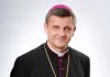 Biskup Roman Pindel zarażony koronawirusem