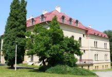 Zarząd Powiatu w Oświęcimiu ogłosił przetarg na sprzedaż atrakcyjnie położonych nieruchomości w centrum Oświęcimia i Grojca.