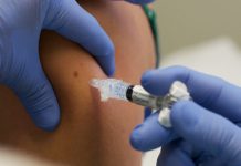 Rejestracja na szczepienia przeciw COVID-19 dla seniorów 80+