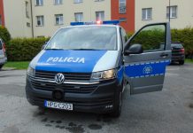 Nowy volkswagen T6 trafił do oświęcimskich policjantów