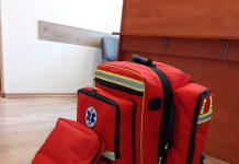 Uczniowie Technikum logistycznego o profilu Ratownictwo z nowym sprzętem