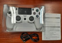 Policjanci zatrzymali sprzedawcę podrobionych gamepadów