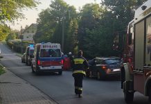 Ratownicy, policjanci i strażacy walczyli o życie rowerzysty- mężczyźnie przywrócono czynności życiowe