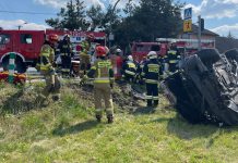 Zasole. Wypadek drogowy- kobieta w ciąży walczy o życie -FILM-