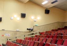 Sala widowiskowa Ośrodka Kultury w Brzeszczach zmienia wygląd.