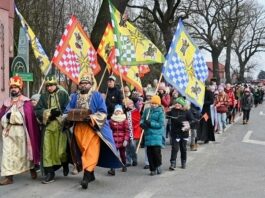 Orszak Trzech Króli przeszedł ulicami naszej gminy – FOTO