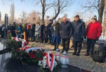 81. rocznica ewakuacji więźniów KL Auschwitz-Birkenau. Brzeszcze oddały hołd ofiarom Marszu Śmierci