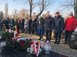 81. rocznica ewakuacji więźniów KL Auschwitz-Birkenau. Brzeszcze oddały hołd ofiarom Marszu Śmierci