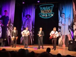 ‘Kabaret Młodych Panów’ kolejny raz rozbawił brzeszczańską publiczność