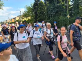 43. oświęcimska piesza pielgrzymka wyruszyła na Jasną Górę – FOTO