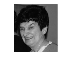 Odeszła Pani Anna Malinowska
